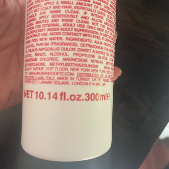 Buy one get one free for 48 hours!!!!MALIN+GOETZ hair conditioner - Picture 3 of 3